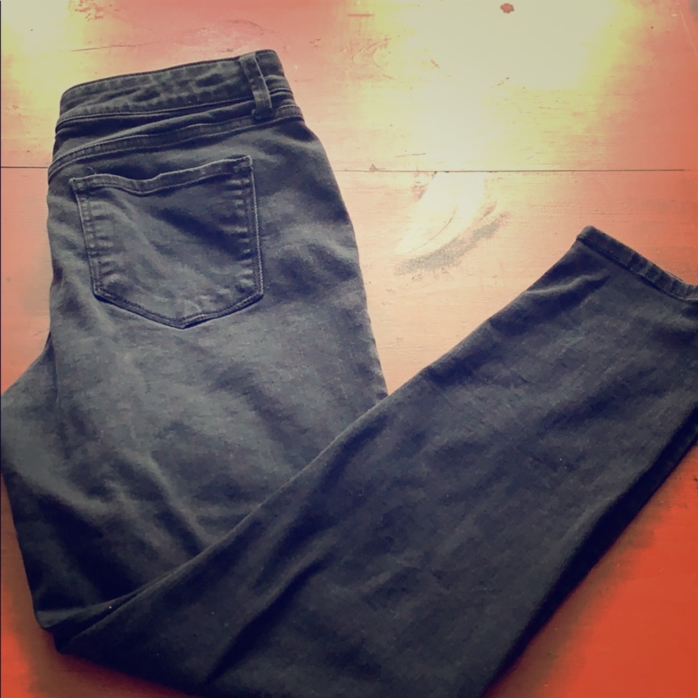 Black Skinny Jeans